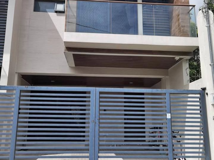 Duplex type House for Sale in Better Living Subd Don Bosco Paranaque City