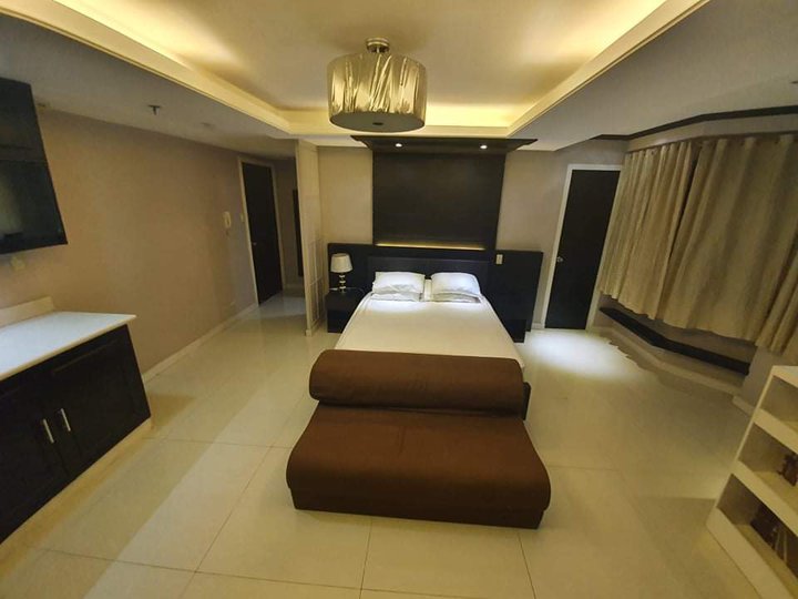 Fully Furnished Studio Unit For Rent in Tiffany Mansion Greenhills