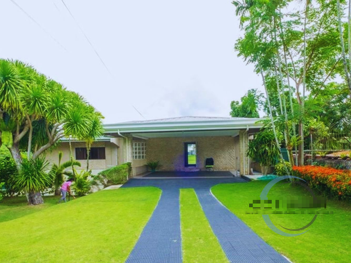 Newly Renovated 3-Level House for SALE and for RENT Maria Luisa Estate Park