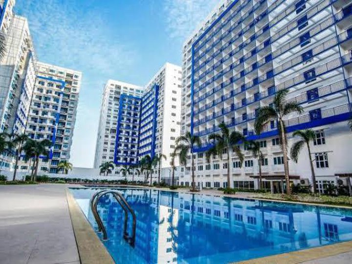 FOR SALE PRE-OWNED 1 BEDROOM CONDOMINIUM UNIT IN GRASS RESIDENCES NEAR SM NORTH EDSA