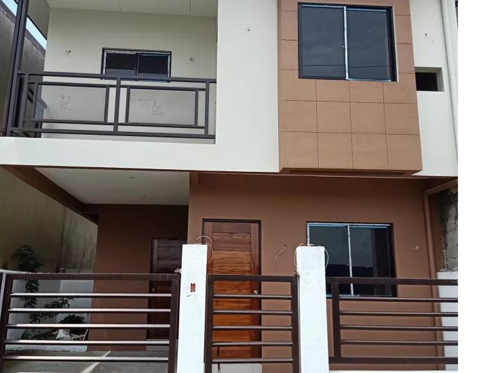 Pre-Selling Townhouse in Novaliches Quezon, City. PH2706