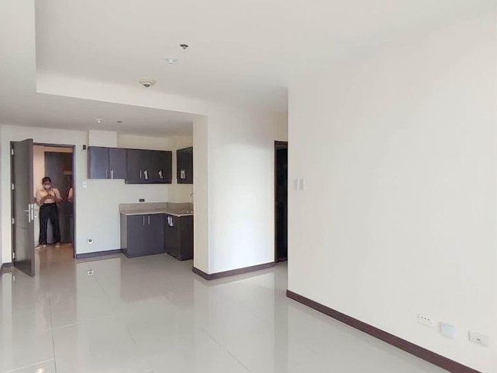 Rent to Own 2 Bedroom Unit in Mandaluyong near Ortigas Centre