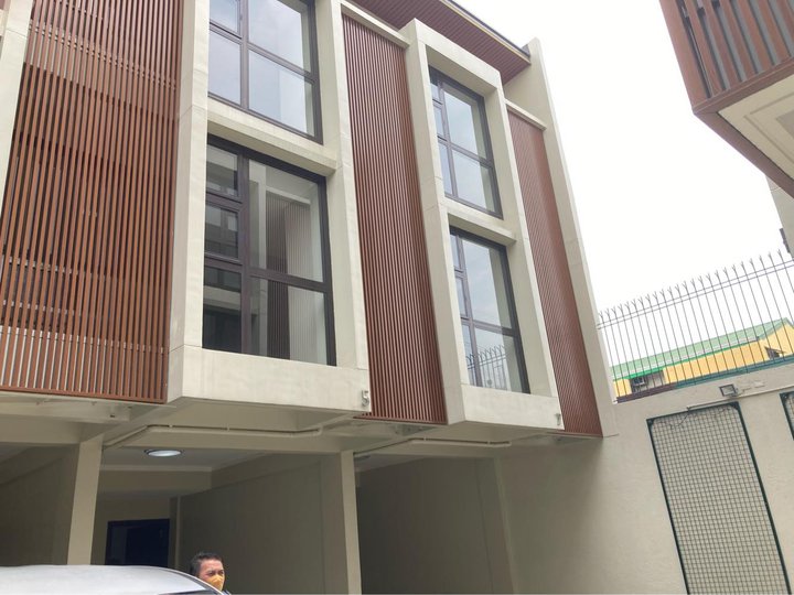 3BEDROOM TOWNHOUSE FOR SALE READY FOR OCCUPANCY IN CUBAO QUEZON CITY