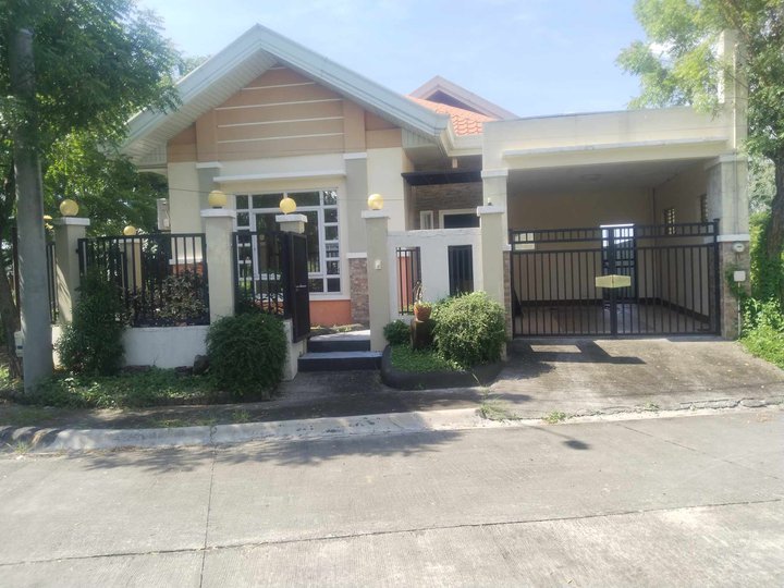 FOR SALE 255 SQ M BUNGALOW ALTA VIDA, SAN RAFAEL, BULACAN CORNER LOT NEAR GATE