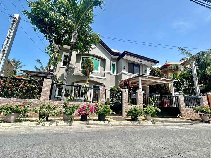 2-Storey House and Lot for SALE in Corona Del Mar, Talisay City