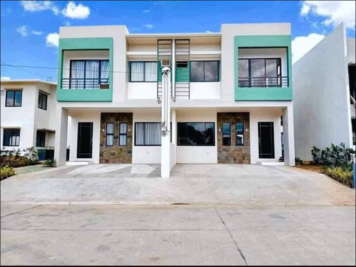 4-bedroom Single Attached House For Sale in Cainta Rizal - ARIA AT SERRA MONTE