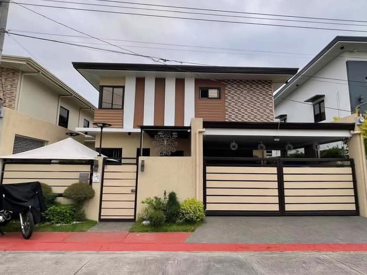 FOR SALE WELL-MAINTAINED SEMI-FURNISHED TWO STOREY HOUSE IN SAN FERNANDO NEAR SM TELABASTAGAN