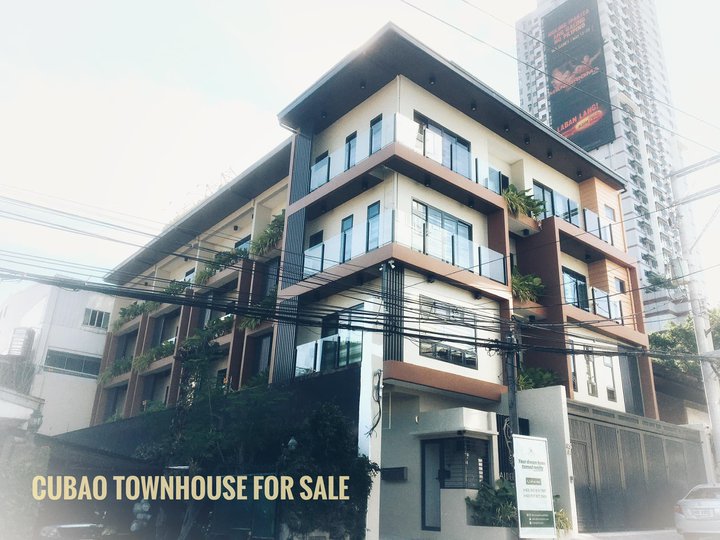 Townhouse for Sale in ALDERWOOD Townhouse in Cubao Quezon City [House