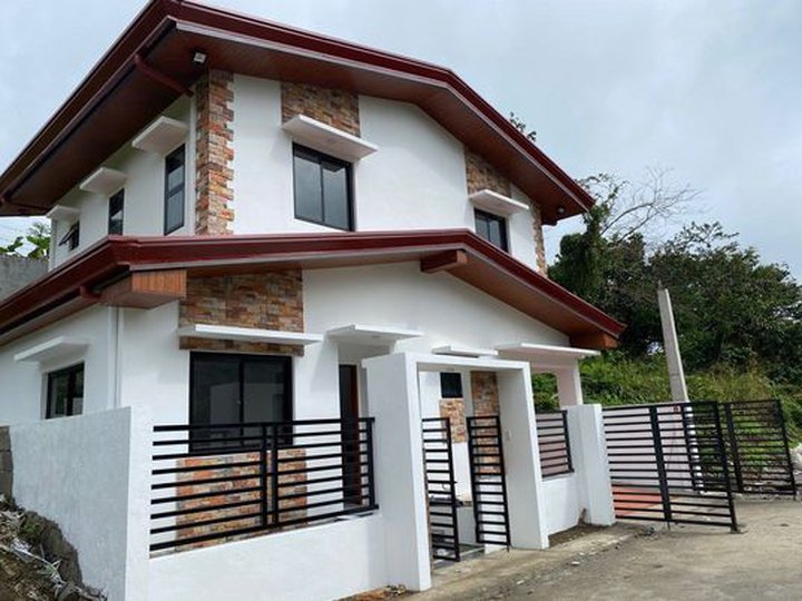 2BR House and Lot for Sale in Mendez, Cavite City [House and Lot 🏘️