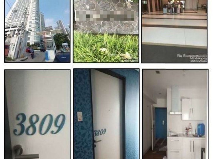 ROCKWELL VIEW Foreclosed 26.58 sqm 1-bedroom Residential Condo For Sale in Acqua Private Residences
