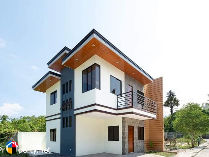 4 BEDROOM HOUSE AND LOT FOR SALE IN CONSOLACION CEBU