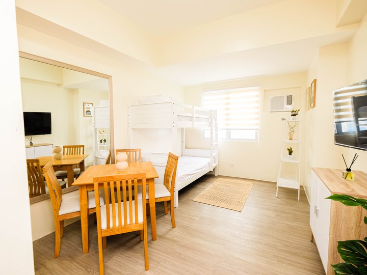 Pre-selling 19.50 sqm Studio Condo For Sale in Katipunan Avenue QC