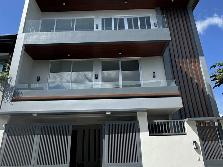 Ready For Occupancy 5-bedroom Single Detached House For Sale in Cainta Rizal