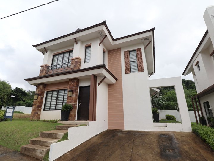 House and lot for Sale At Havila Taytay Rizal Vivaldi Unit PH2053