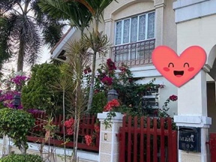 Corner lot House for Sale in Citta Italia Molino Blvd Bacoor Cavite