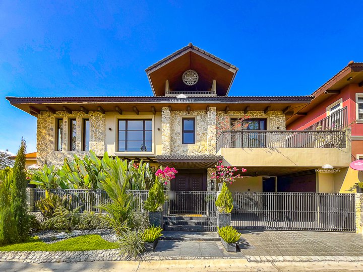 Below Market Value 5 Bedroom House for Sale in Portofino Heights Daang Hari Road, Las Pinas City