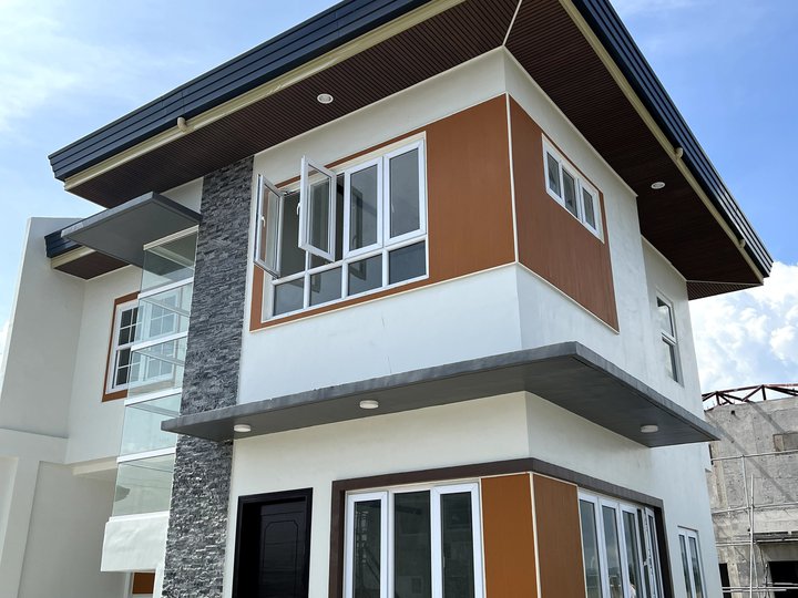 KAZUMI | 4 Bedrooms at SORA RESIDENCES GENSAN