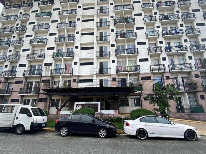 1BR Condo Unit For Sale in Cherry Orchard Suites Condominium, Quezon