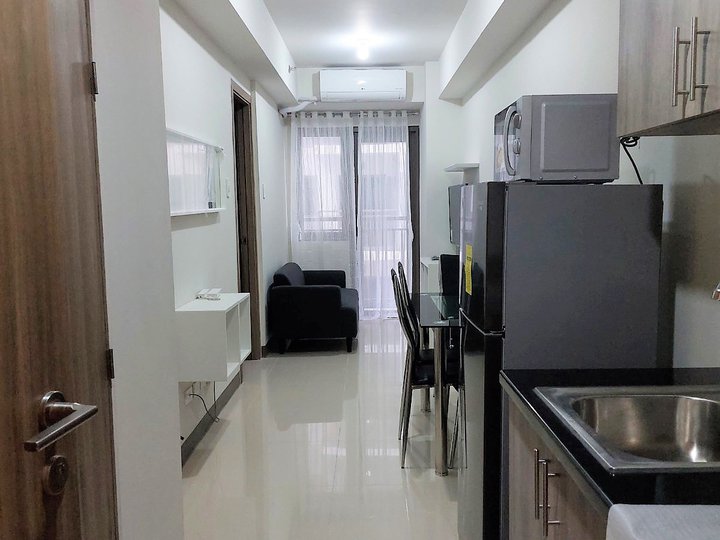 Condo Unit For Rent - 6th Floor at S Residences