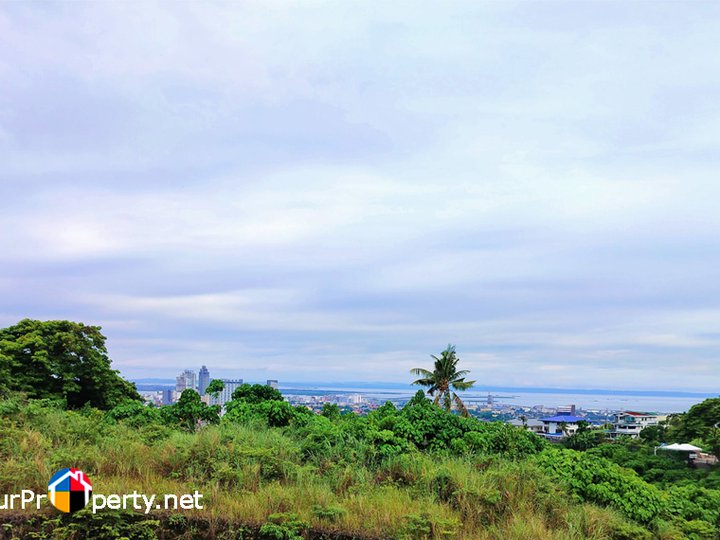 OVERLOOKING LOT FOR SALE IN GUADALUPE CEBU