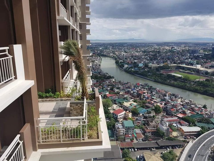 1BR & 2BR RFO CONDO UNIT FOR SALE IN BRIXTON PLACE KAPITOLYO PASIG CITY