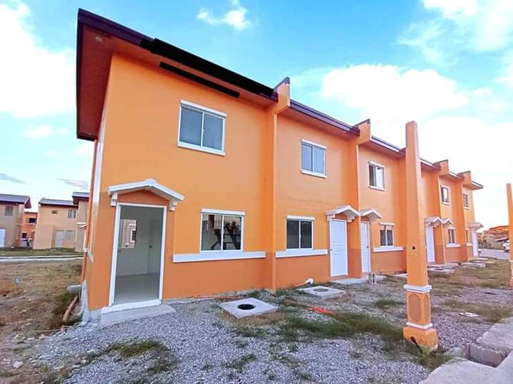 TOWNHOUSE FOR SALE IN BAY LAGUNA READY FOR OCCUPANCY