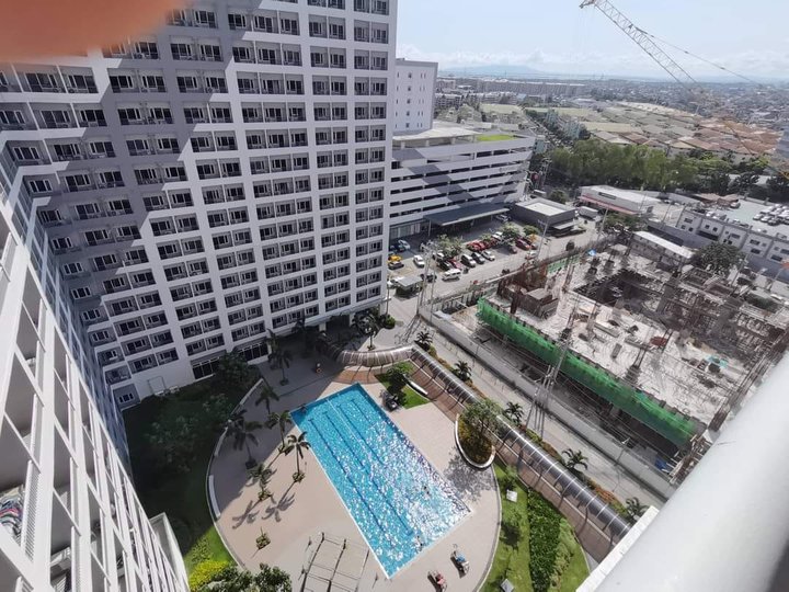 One Bedroom with Balcony for Rent Near BGC Taguig on Grace Residences