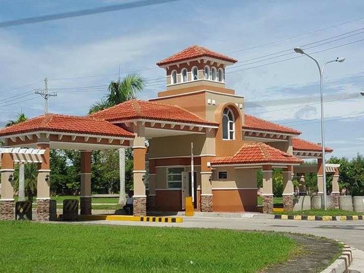300 sqm Subdivision Lot For Sale- Saddle and Clubs Tanza Cavite (2022)
