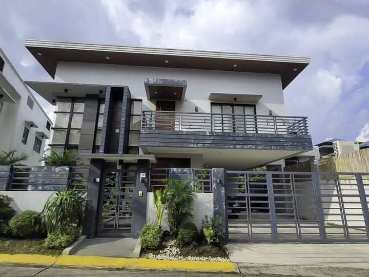 5 Bedroom House and Lot for Sale in Filinvest 2, Quezon City