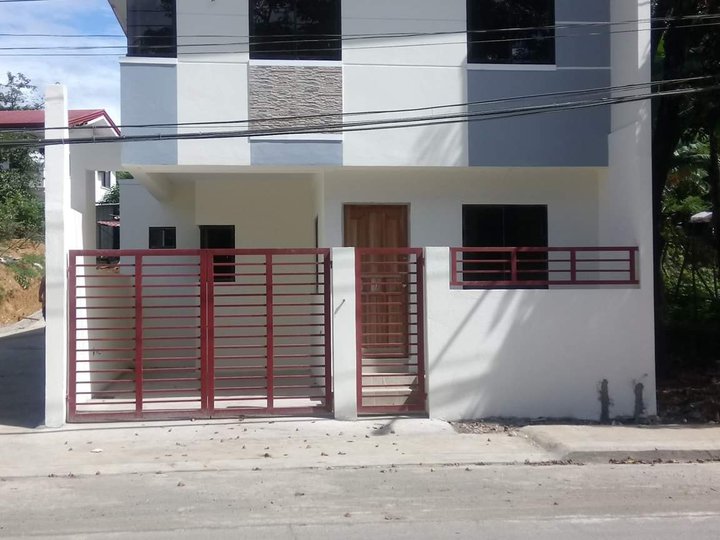 3 Bedroom RFO Townhouse For sale in Caloocan City PH2861
