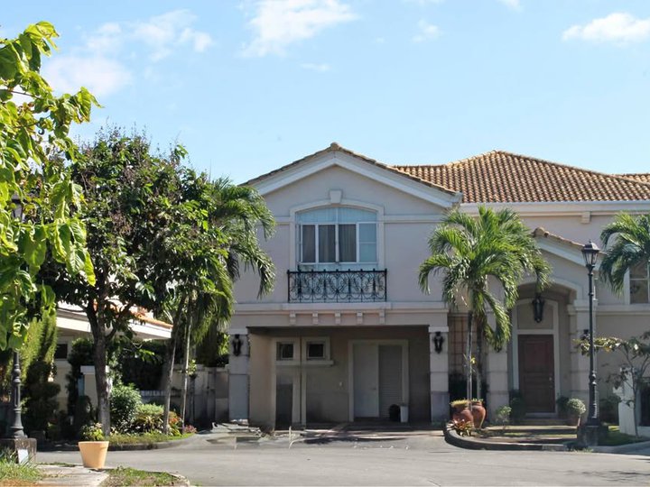 House for Sale in Brentville International Binan Laguna