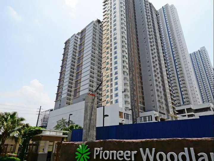 PIONEER WOODLANDS BARANGKA ILAYA, MANDALUYONG CITY