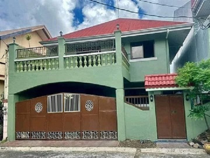House for Sale in Town & Country Dasmarinas Cavite