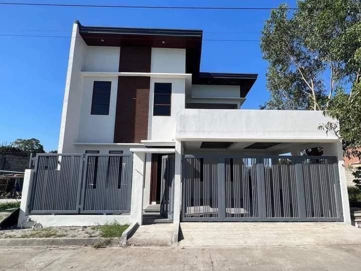 FOR SALE BRAND NEW MODERN TWO STOREY HOUSE NEAR SM TELEBASTAGAN