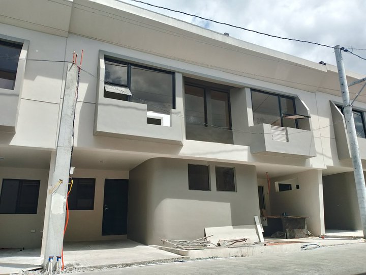 Townhouse FOR SALE in Antipolo, Rizal PH2855