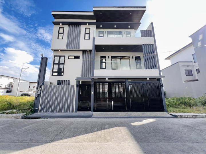 Ready For Occupancy 5-bedroom Single Detached House For Sale in Taytay Rizal