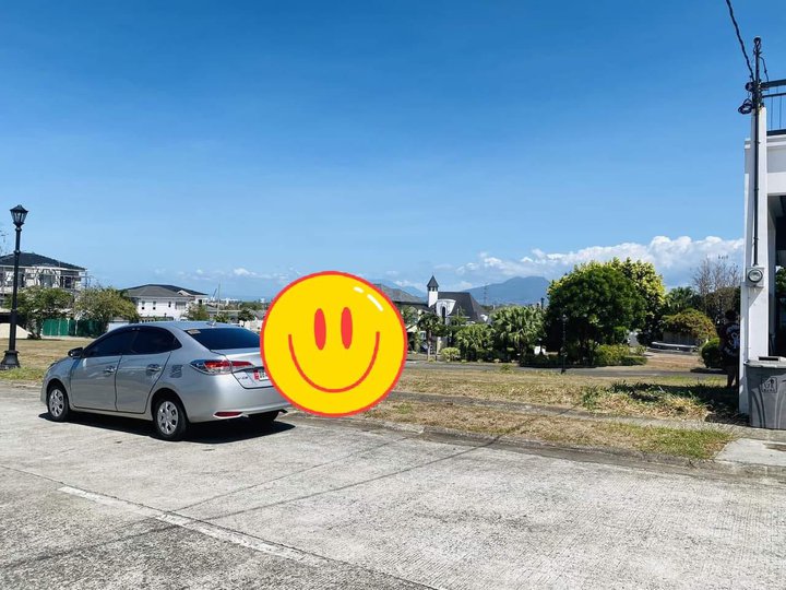 Lot for Sale in Chateaux de Paris South Forbes Silang Cavite