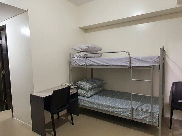 FOR RENT: 19sqm Studio Unit in South Key Place Alabang