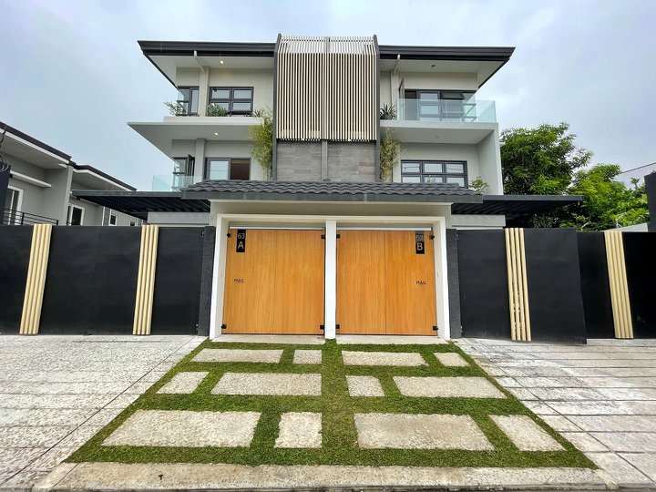 House and lot for sale in AFPOVAI Taguig City near BGC 4 Bedroom