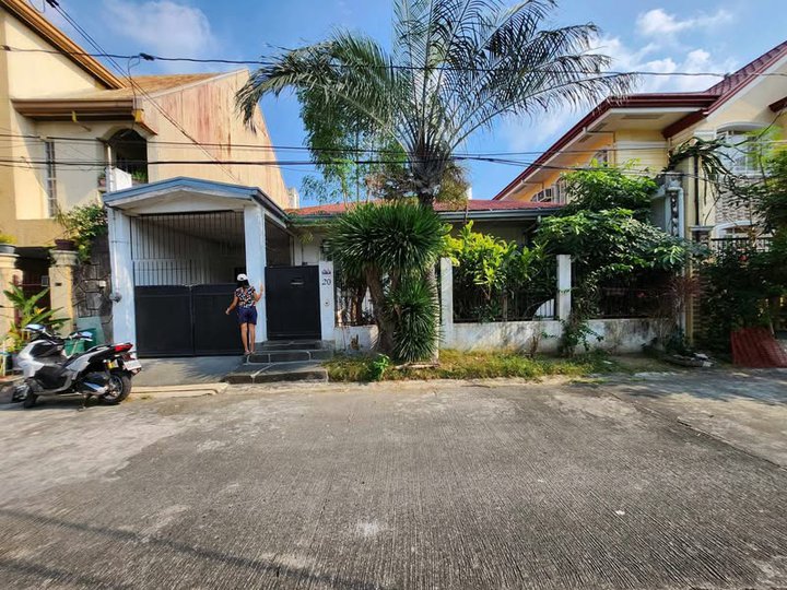 House for Sale in Multinational Village Paranaque City