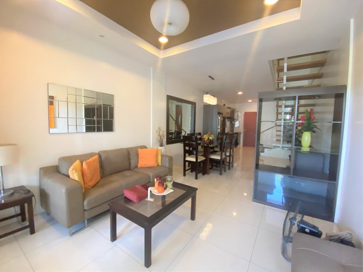 Townhouse For Sale in Brgy San Isidro United Paranaque 5 [House and Lot