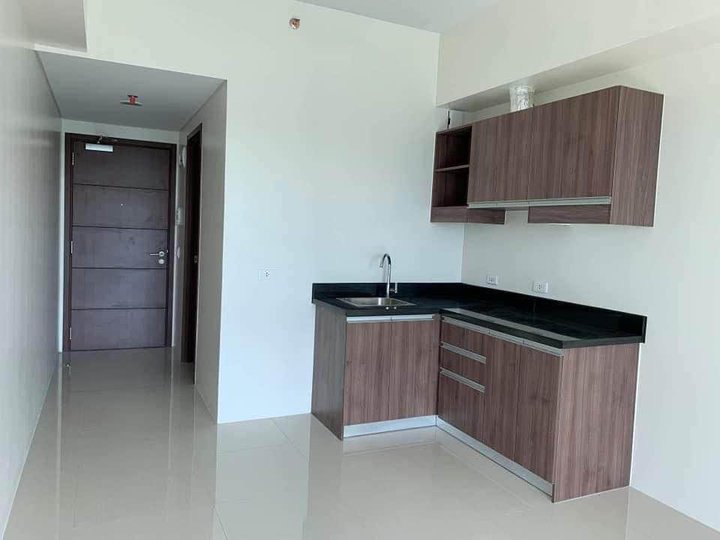 Pasalo 24.32 sqm Studio Residential Condo For Sale in Mandaluyong