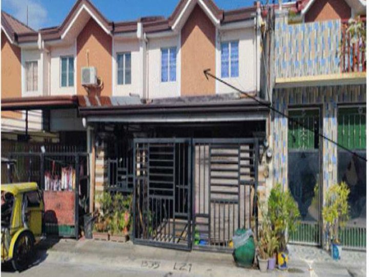 OLD HOUSE FOR SALE IN VALLEJO PLACE PHASE 2 IMUS, CAVITE
