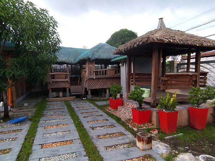 FOR SALE HOUSE AND LOT GOOD FOR REST HOUSE, RENTALS AND AIRBNB