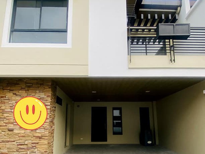 For Rent Three Bedroom @ Woodsville Residences Paranaque