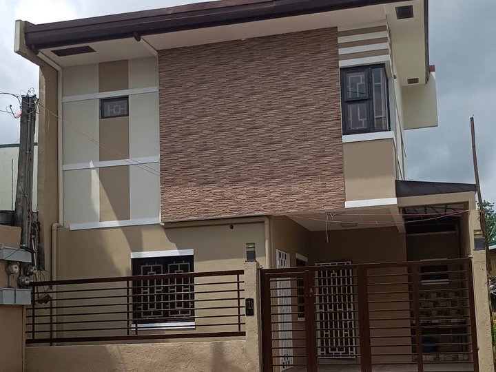 THREE (3) BEDROOMS SINGLE ATTACHED HOUSE AND LOT FOR SALE