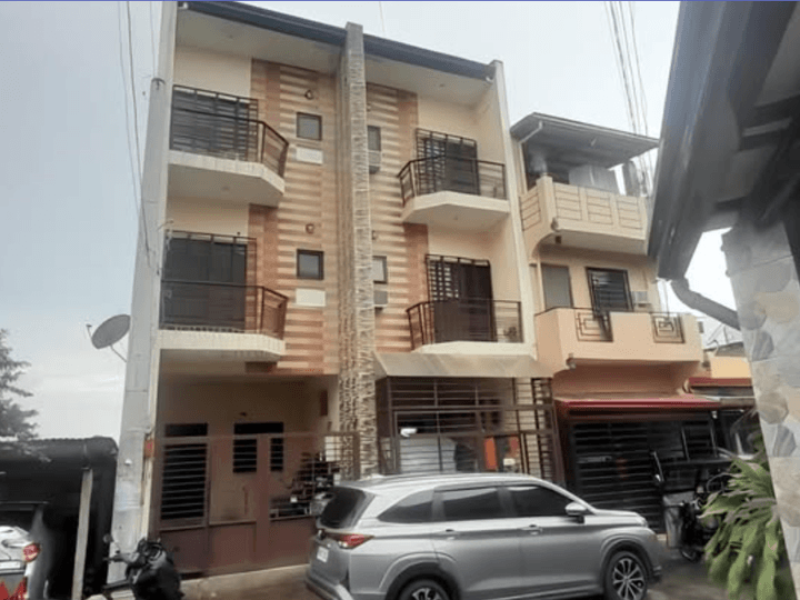Foreclosed 4-bedroom Townhouse For Sale in Cainta Rizal MERCEDES EXECUTIVE VILL.,