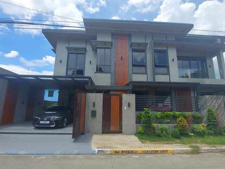 5BR Elegant House and Lot for Sale in Taytay Rizal