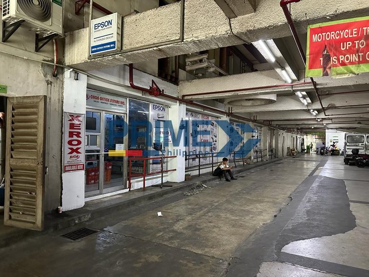 Commercial property available 3,043 sqm in Rizal Ave