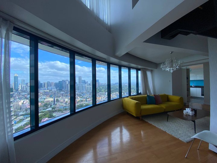 2BR LOFT FOR SALE IN ONE ROCKWELL WEST